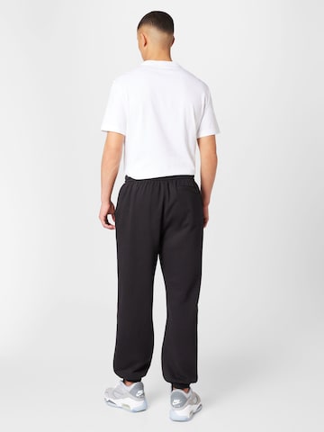 Calvin Klein Jeans Tapered Παντελόνι σε μαύρο