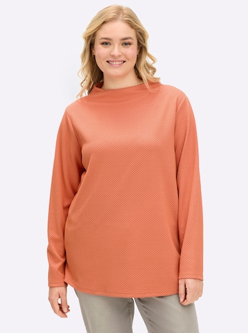 SHEEGO Sweatshirt in Orange: front