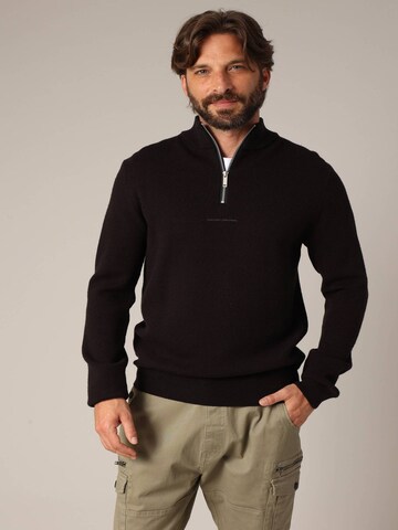 Pull-over 'BURGOS' Deeluxe en noir : devant
