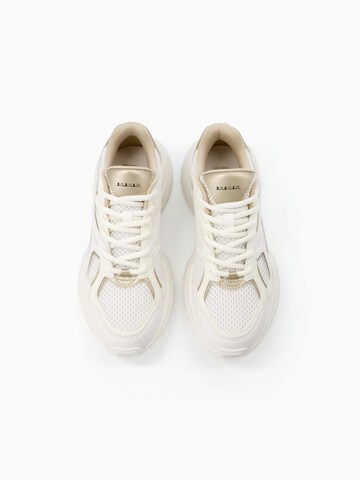 Bershka Platform trainers in White