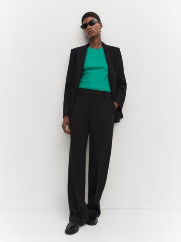 Blazer 'Greta' MANGO en noir