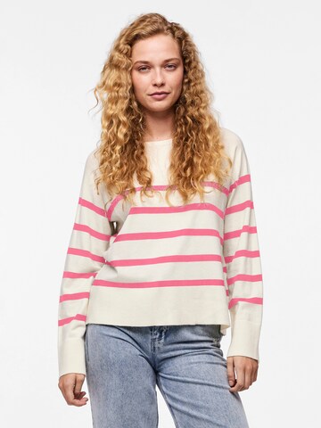 PIECES Sweater 'PCSia' in White: front