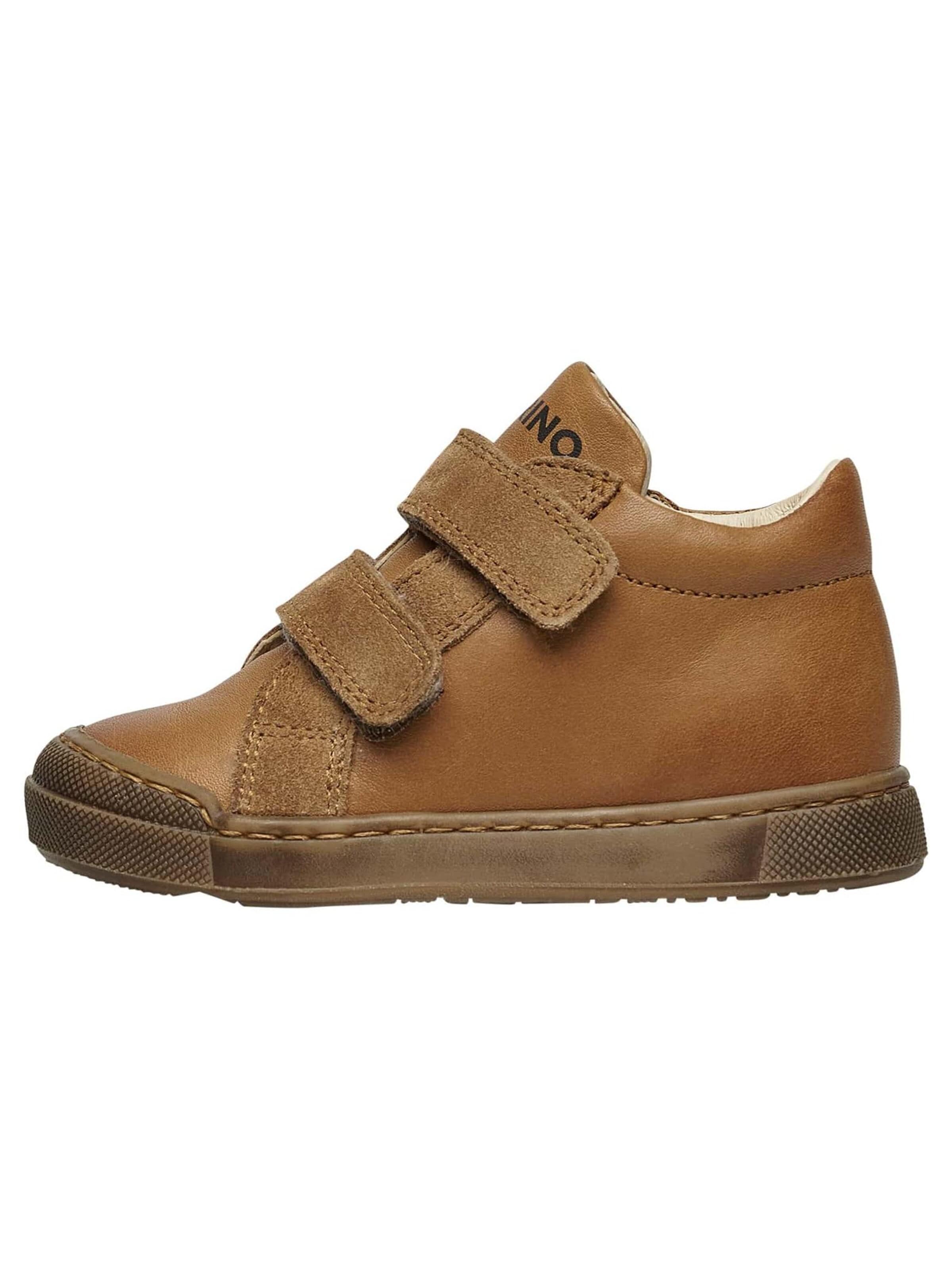 NATURINO Sneakers 'DORD' in Bruin: voorkant