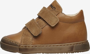 NATURINO Sneakers 'DORD' in Bruin: voorkant