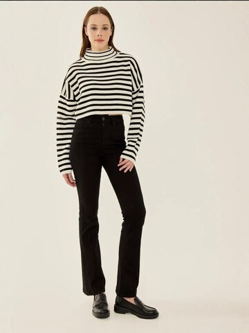 Pullover di Hiccup in nero