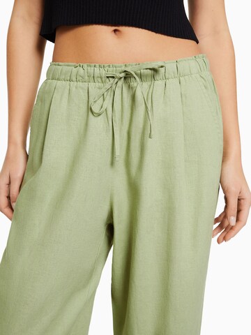 Wide leg Pantaloni de la Bershka pe verde