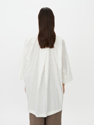 Chemisier 'MaIsenra' Masai en blanc