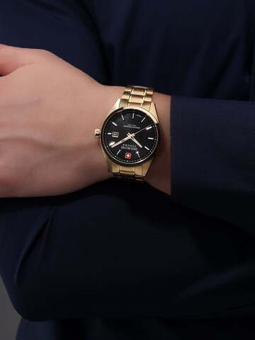 SWISS MILITARY HANOWA Analog watch 'Pioneer' in Gold