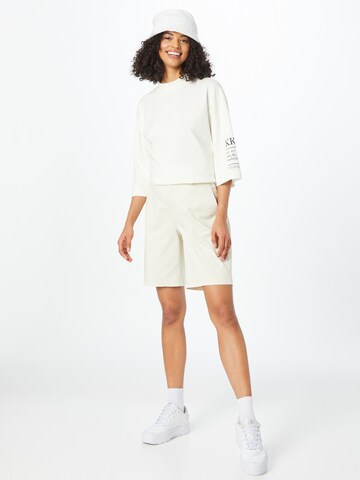 GAP Regular Trousers in White