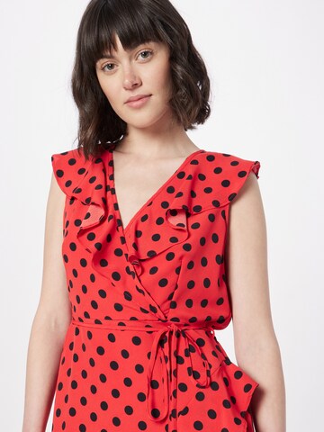 Rochie de la River Island pe roșu