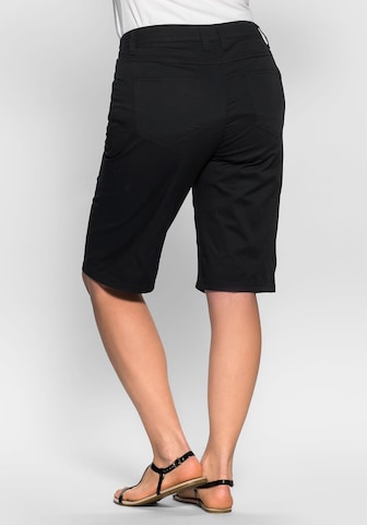 SHEEGO Regular Shorts in Schwarz