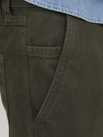 Loosefit Pantaloni chino ' RE 750' di R.D.D. ROYAL DENIM DIVISION in verde