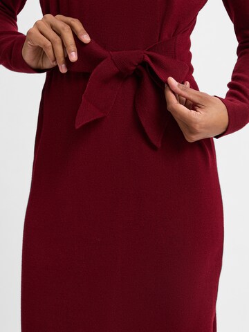 Robes en maille Ambiance en rouge