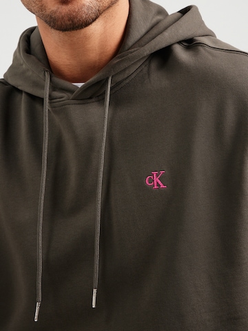 Calvin Klein Jeans Свитшот в Серый