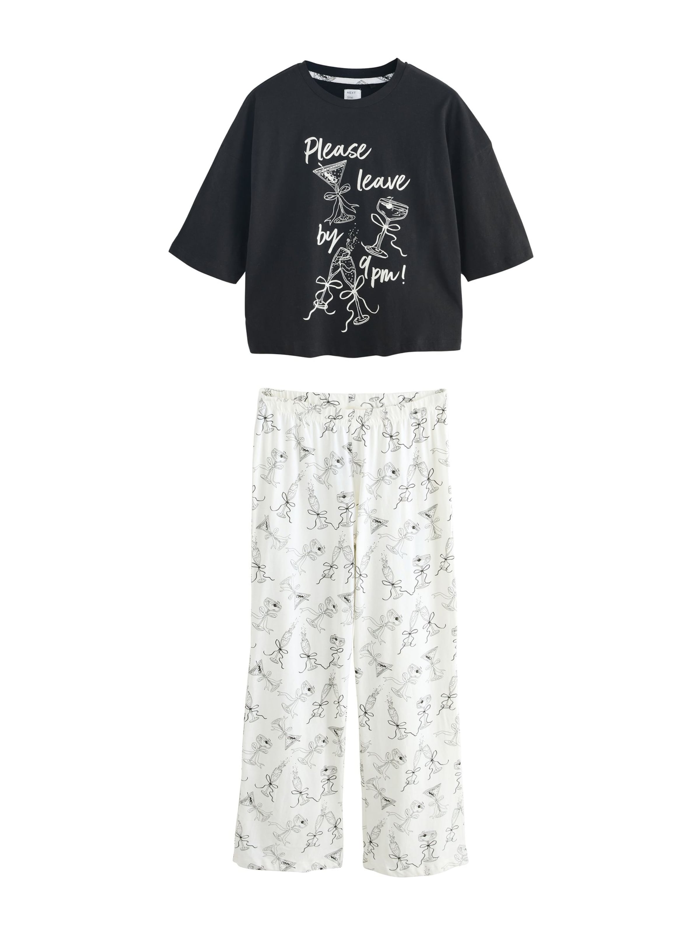 Next Pidžaama, värv must: eest vaates
