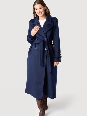 Cappotto di mezza stagione di Quiosque in blu: frontale