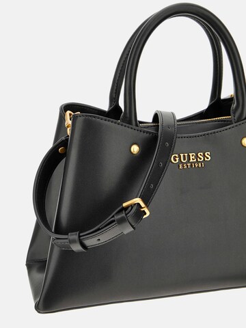 GUESS Tasche 'Sarita' in Schwarz