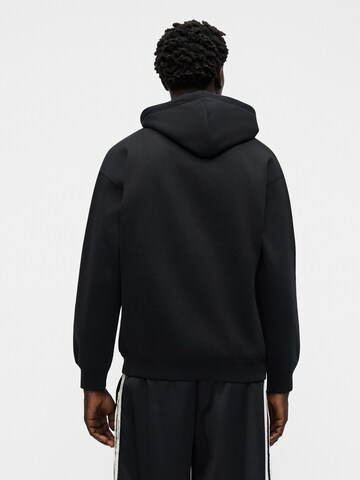 ADIDAS ORIGINALS Sweatshirt 'Trefoil Essentials' in Black