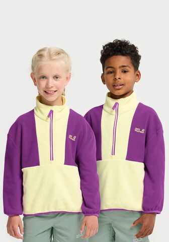 JACK WOLFSKIN Athletic Sweater in Yellow: front