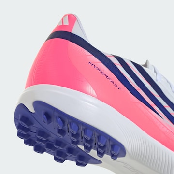 ADIDAS PERFORMANCE - Chuteira 'F50 Hyperfast League' em branco