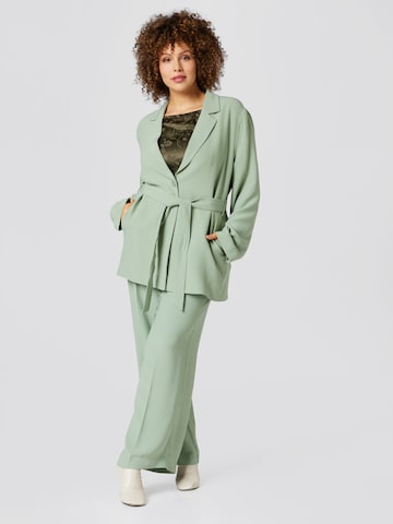 A LOT LESS - Blazer 'Antonie' em verde