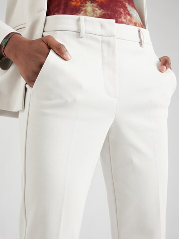 Max Mara Leisure Regular Trousers with creases 'FARAD' in White