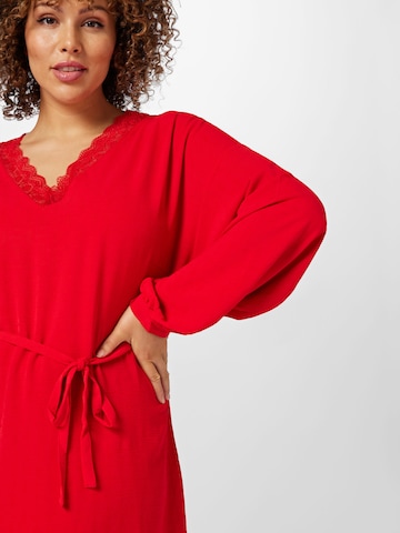 Vero Moda Curve Šaty 'LYRA' – červená