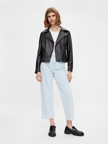 PIECES Between-Season Jacket 'Fioa' in Black