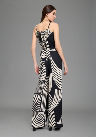 LAURA SCOTT Jumpsuit in Schwarz