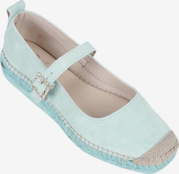 Desa Classic Flats 'Beleg' in Green: front