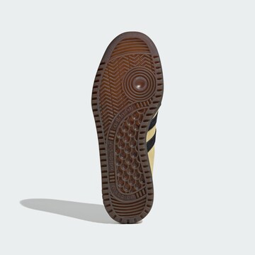 ADIDAS ORIGINALS Σνίκερ χαμηλό 'Bermuda' σε κίτρινο