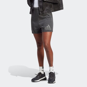 ADIDAS SPORTSWEAR Regular Sportshorts 'Future Icons Winners' in Grau: predná strana