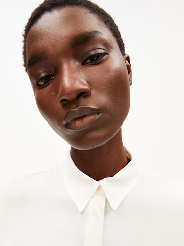 ARMEDANGELS Blouse 'LARISAANA' in Wit