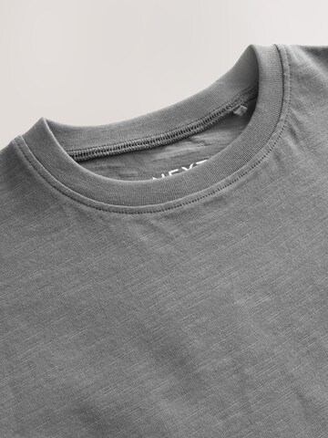 T-Shirt Next en gris