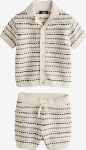 Next Setti värissä beige: etupuoli