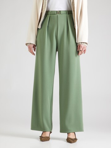 ABOUT YOU - Regular Calças com vincos 'Yara' em verde: frente