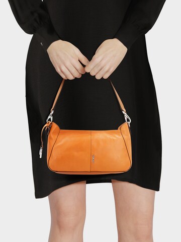 Picard Shoulder Bag ' Spirit ' in Orange