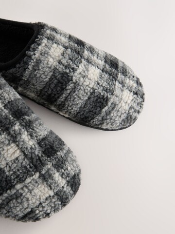 Pantoufle Next en gris