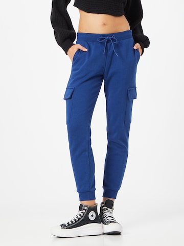 Urban Classics Tapered Cargo Pants in Blue: front