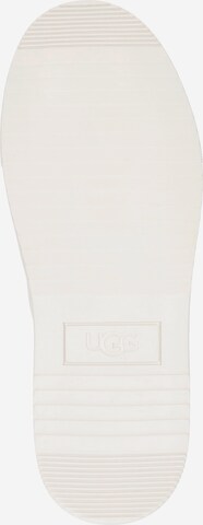 UGG Slip on -tennarit 'ALAMEDA' värissä valkoinen