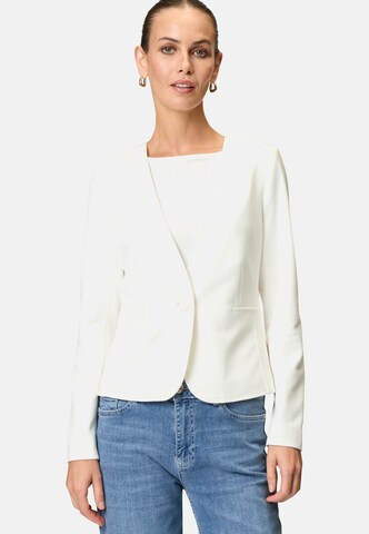 zero Blazer in White: front