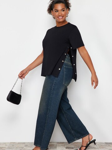 Trendyol Curve Shirt in Zwart