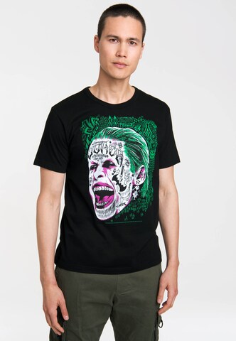 LOGOSHIRT Shirt 'Suicide Squad-Joker' in Zwart: voorkant