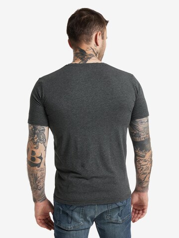 T-Shirt 'Cavallari' Carlo Colucci en gris