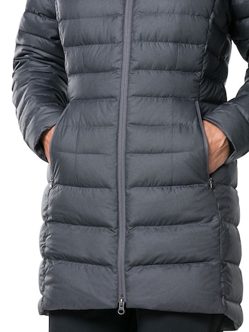 Berghaus Talviparka värissä harmaa