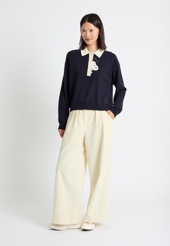 Chinti & Parker Svetr 'Peanuts' – modrá