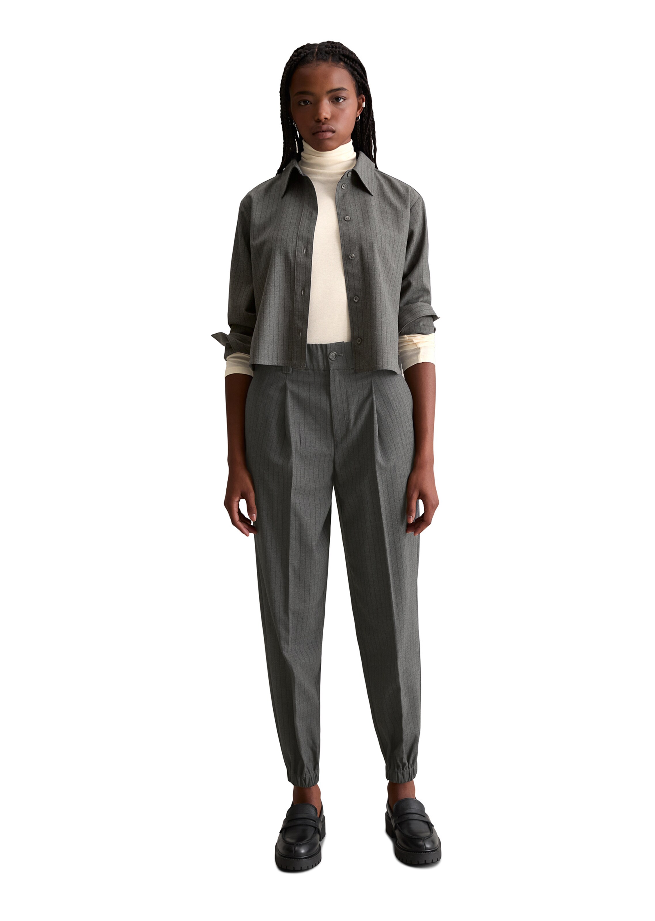 Marc O'Polo DENIM Loosefit Bandplooibroek in Grijs