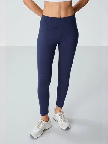 Skinny Leggings di Tommy Life in blu: frontale