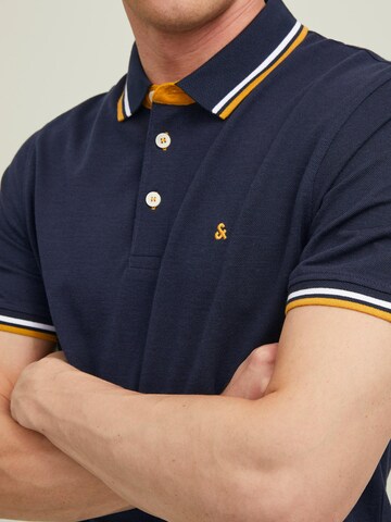 Tricou 'PAULOS' de la JACK & JONES pe albastru