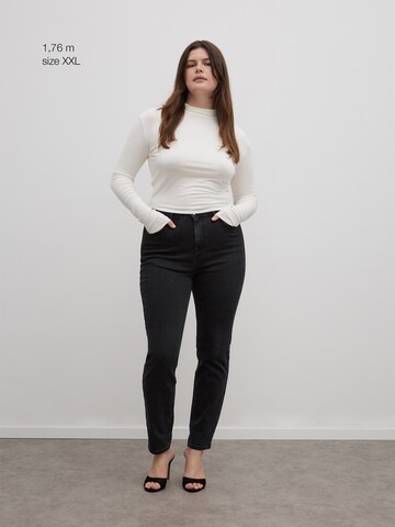 RÆRE by Lorena Rae Shirt in Wit